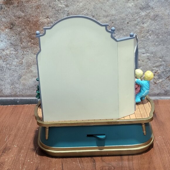 Coca Cola Musical Collection Santa Claus Music Box Lights Up 1993 - Picture 5 of 15